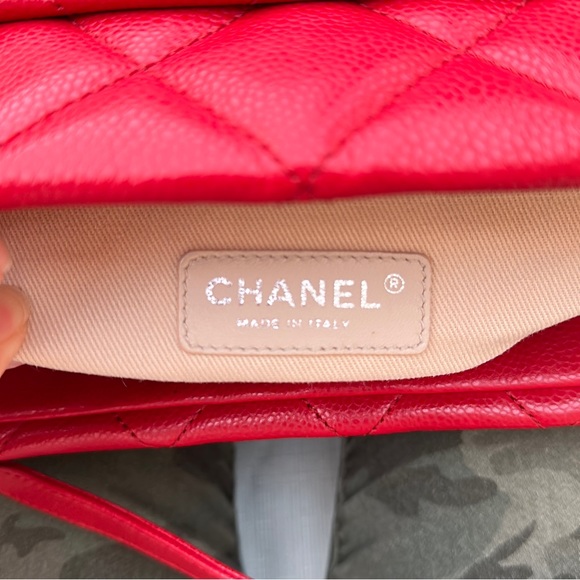 Chanel shopping tote - Picture 9 of 16